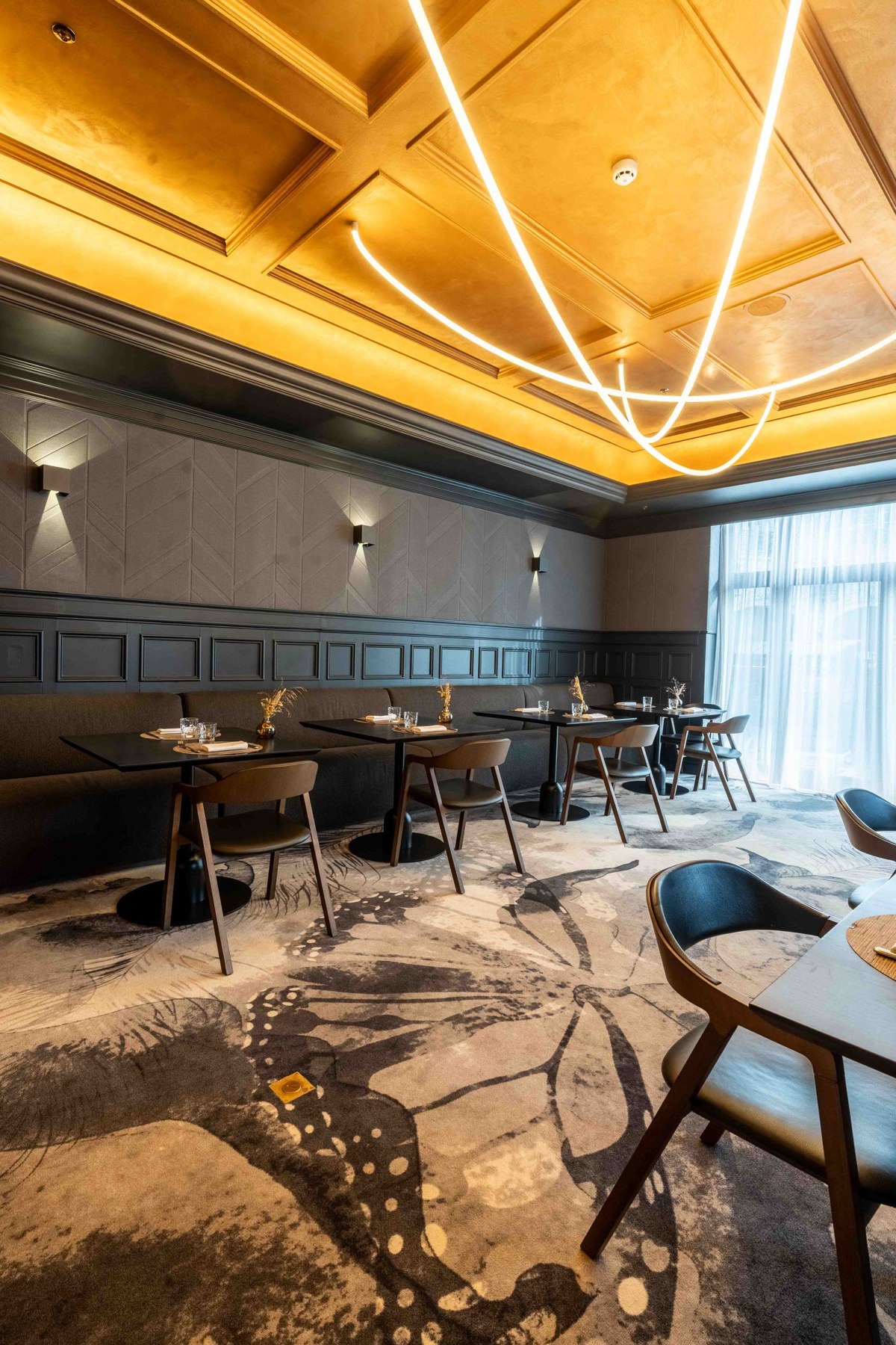 Loui Restaurant